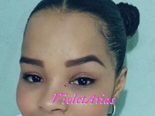 Violet_Arias