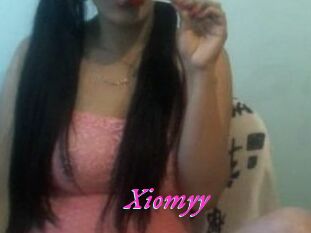 Xiomyy_