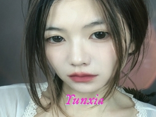 Yunxia